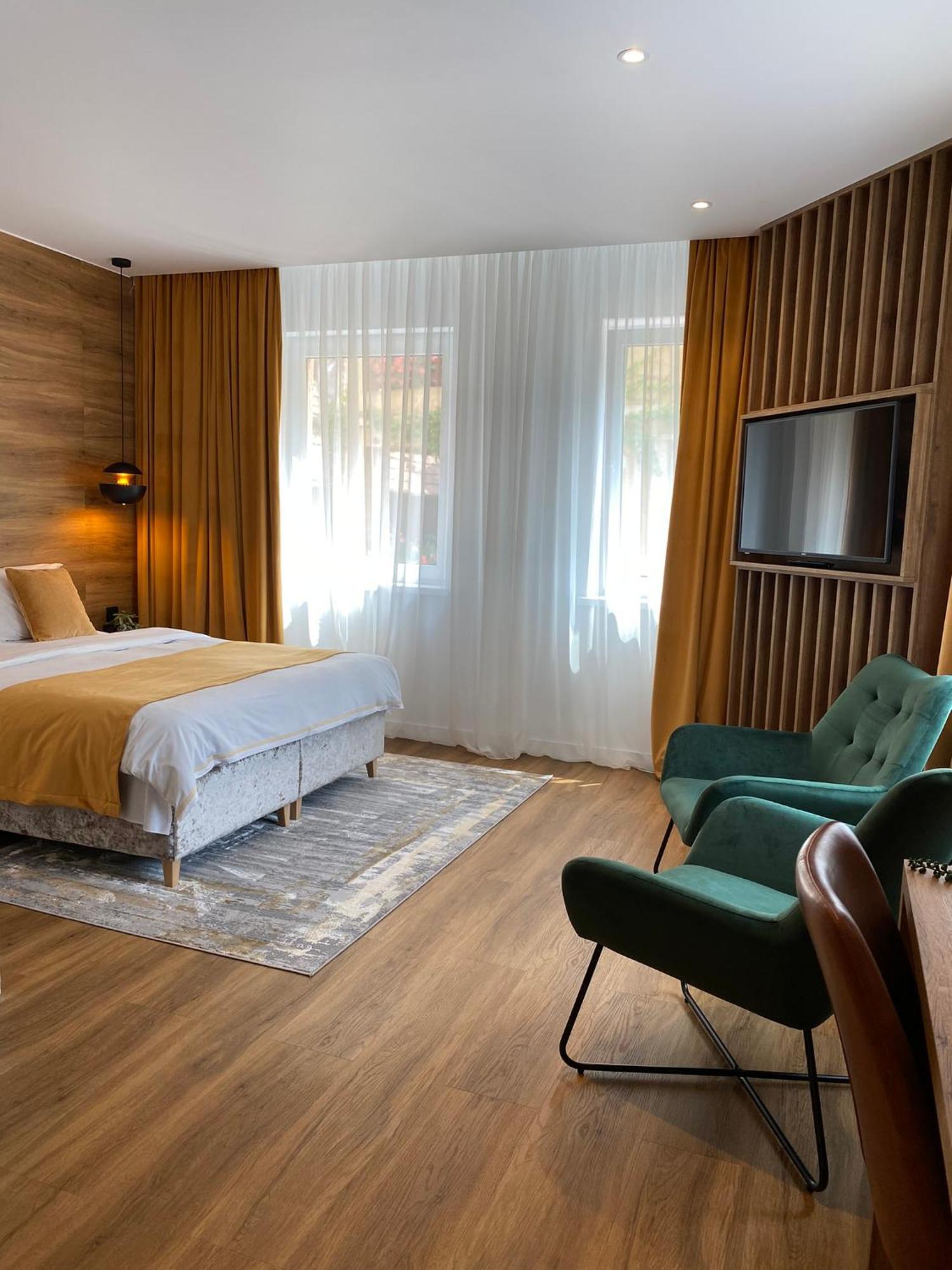 Hotel Casa Cristina à Braşov Extérieur photo