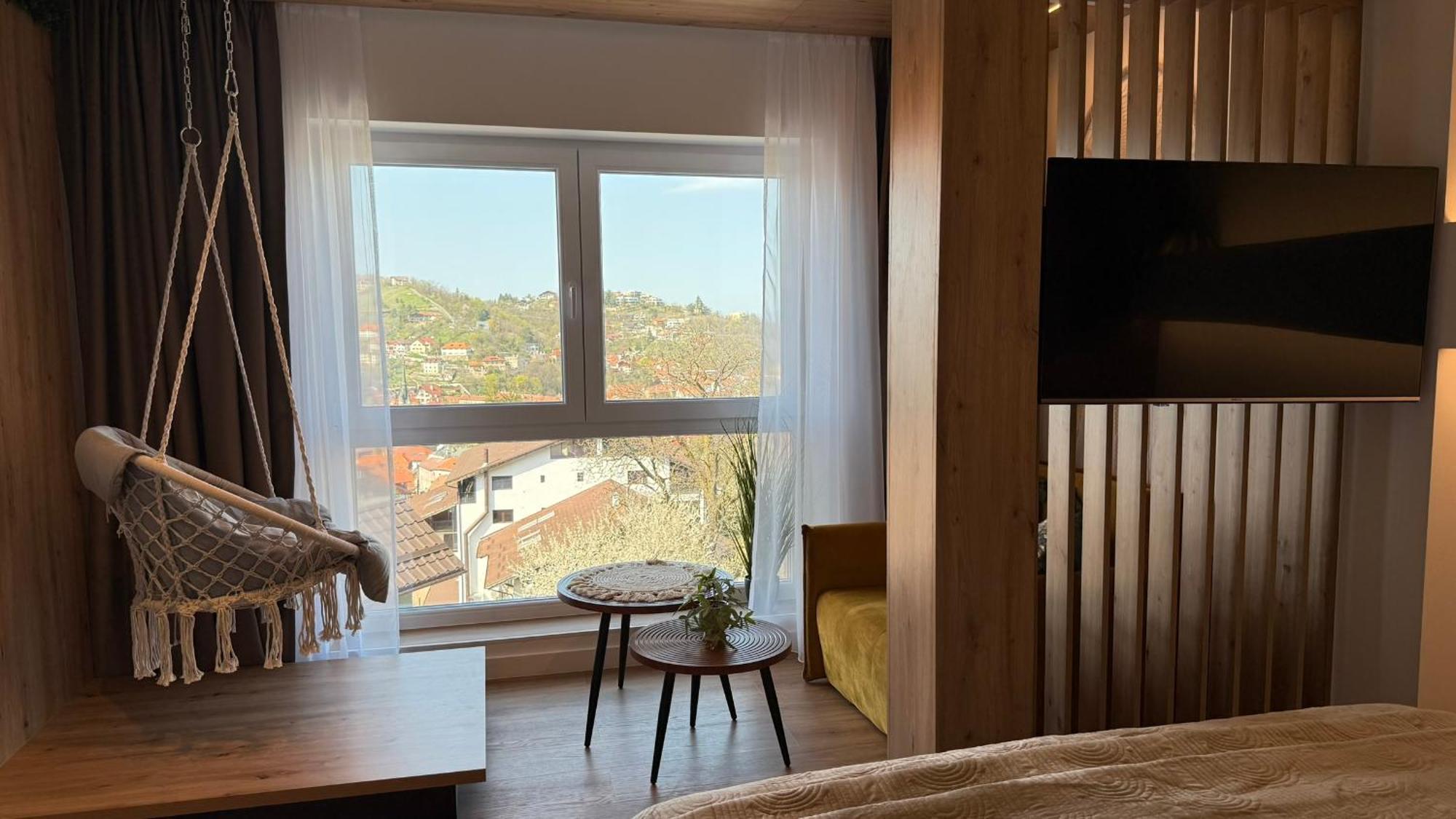 Hotel Casa Cristina à Braşov Extérieur photo
